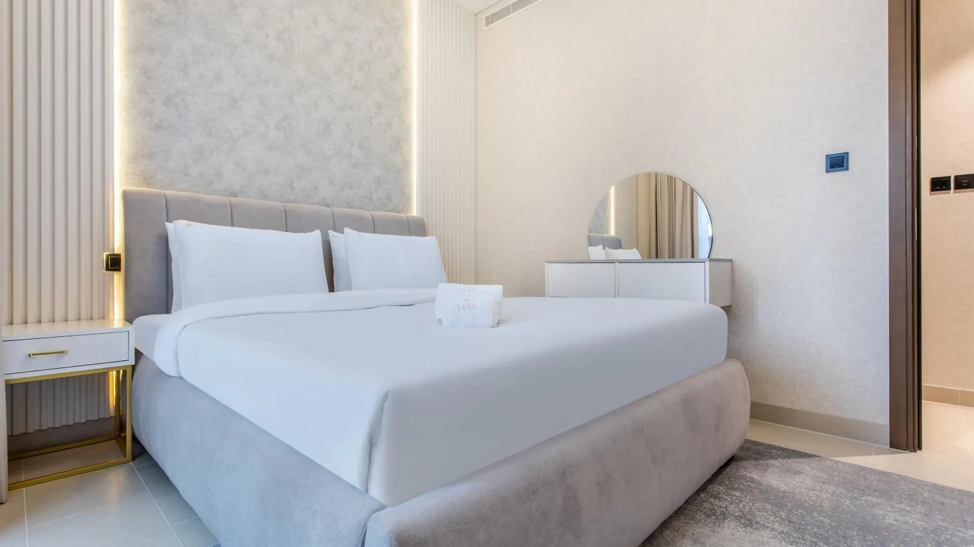 Stay By Latinem Luxury 1Br Holiday Home Cv A1507 Near Burj Khalifa Dubai Emirados Árabes Unidos